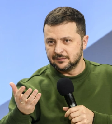 Зеленський відреагував на стрілянину у Києві: є 5 загиблих, 10 госпіталізованих, 4 заручників врятували