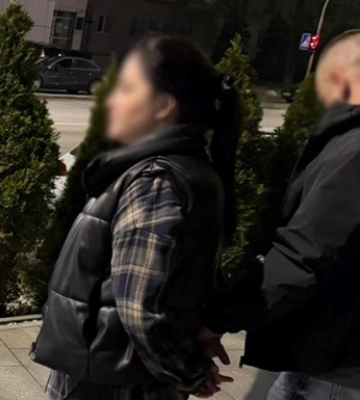 У Києві затримали пару за шантаж родини мобілізованого