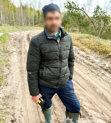 На Рівненщині чоловік зґвалтував 13-річну падчерку. Йому загрожує 15 років ув’язнення