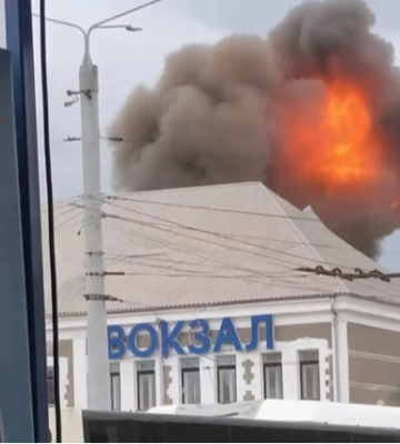 Росіяни 30 разів ударили по Дніпропетровщині: важко поранено жінку