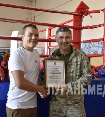 ЄС запровадив санкції проти ексчемпіона світу з боксу, який незаконно відвідував Луганщину