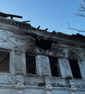 Чернігів масовано атакували російські дрони: є постраждалі (оновлено)