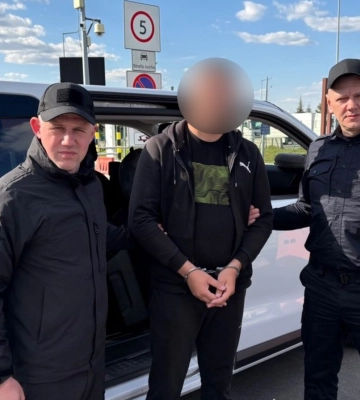 З Німеччини екстрадували організатора міжнародної схеми підробки документів