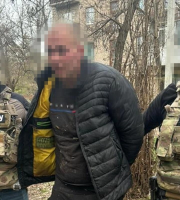 СБУ затримала агента гру рф, який коригував обстріли Краматорська та підпалив бронетранспортер ЗСУ