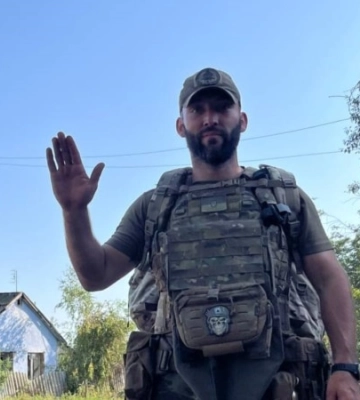 У Києві назвали сквер на честь українського військового з Криму Святослава Алексапольського