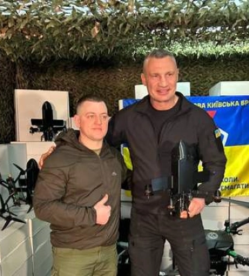 Громада Киева передала 5 штурмовой бригаде почти 2000 беспилотников: FPV, перехватчики, бомберы