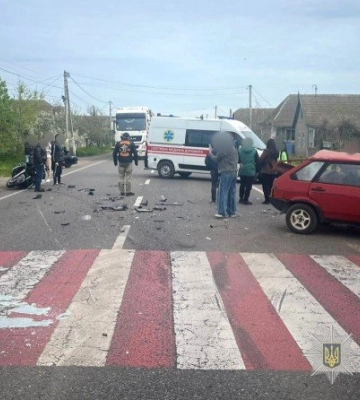 Поліцейські надали подробиці ДТП у Білгород-Дністровському районі за участю мотоцикла та двох автівок