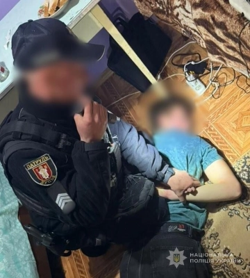 Завербований рашистами «під чужим прапором» студент підпалив міськраду у Луцьку (, )