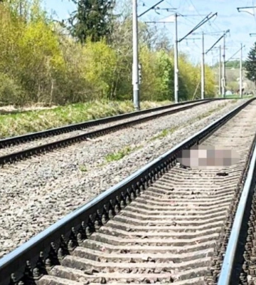 Потяг «Дніпро-Хелм» на Рівненщині на смерть збив підлітка