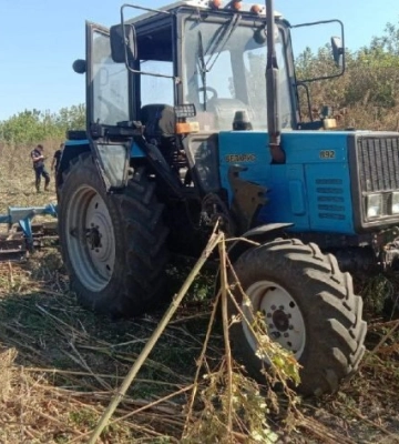 На Волині судили тракториста, який 16 років користувався підробленим посвідченням