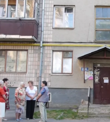 101 генератор, 282 батареї за 385 млн: хто на Оболоні отримає резервне живлення