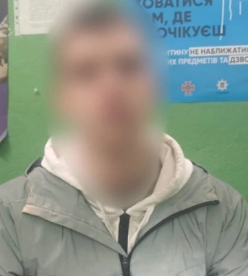 У Харкові затримали чоловіка, який стріляв із стартового пістолета у метро
