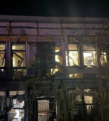Масований удар по Одесі: пошкоджено готель та багатоповерхівки, серед поранених є діти
