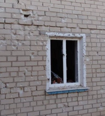У Херсонській області росіяни понівечили церкву, будинки, авто та підприємство