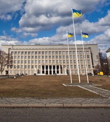 Обвинуваченому закарпатському депутату знову продовжили обов'язки