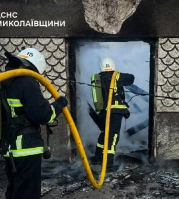 Вогнеборці врятували чоловіка з задимленої квартири