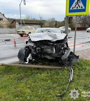 Обставини чотирьох ДТП із постраждалими встановлює поліція Вінниччини
