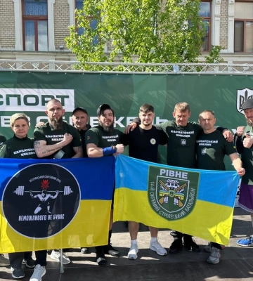 Ветерани з Рівненщини здобули 12 медалей на змаганнях «Карпатський виклик»