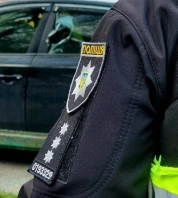 У Києві двоє підлітків жорстоко побили чоловіка через зауваження: нападників узяли під варту