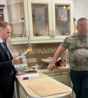 Сміття, яке приносить сотні тисяч: в Ужгороді викрили схему “тіньового” заробітку на полігоні