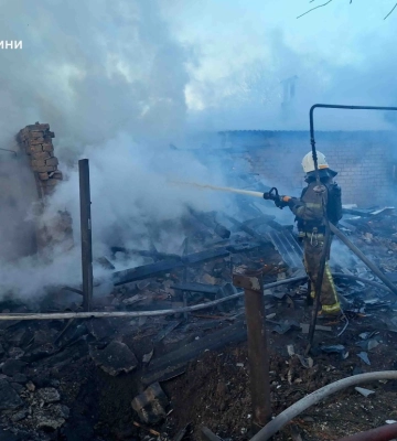Окупанти обстріляли підприємство у Конотопі, є поранені