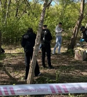 В парке Львова нашли сумку с телом младенца