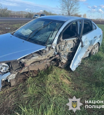 На Київщині внаслідок ДТП на трасі потрапив до лікарні один із водіїв, - поліція
