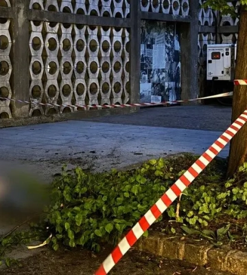 У Львові з вежі Ратуші вистрибнув громадянин Австралії: на місці знайшли прощальну записку