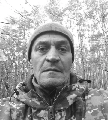 Считался пропавшим без вести: в боях под Авдеевкой погиб режиссер Игорь Малахов