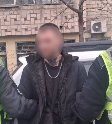 Правоохоронці затримали нетверезого 23-річного стрілка в Чернігові – поліція