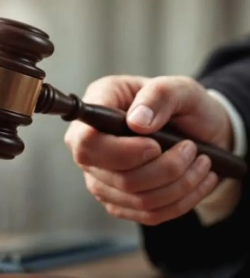 Писателя из Луцка приговорили к 6 годам за оправдание агрессии РФ