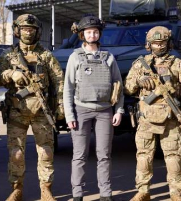 Вмовляла київського стрілка здатися: що відомо про перемовницю КОРДу Валерію Кривенко