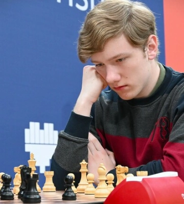 Украинец Дегтярев сенсационно выиграл чемпионат Европы по шахматам