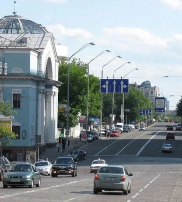 У Києві частково обмежать рух на вулиці Володимирській через ремонт дороги