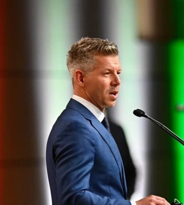 Мадяр терміново вимагає зустрічі із Зеленським: політик шокував істеричною претензією до України