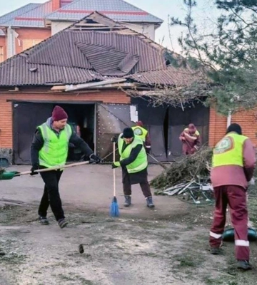 Восьмеро людей постраждали внаслідок нічної атаки БпЛА у Харкові і передмісті
