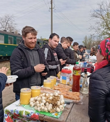 На Кіровоградщині провели незвичний формат поїздки Гайворонською вузькоколійкою (ФОТО)