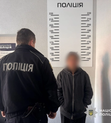 У Берегові зловмисниця поранила місцеву жительку