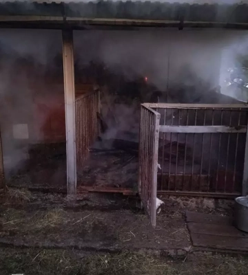 На Тячівщині вогнеборці ліквідували пожежу в господарській споруді