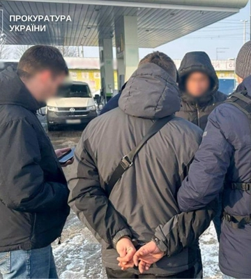 Обіцяв військовозобов’язаному за гроші службу у тиловій військовій частині - у Києві судитимуть спритника