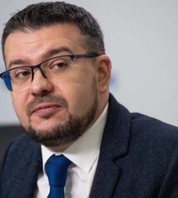 Пантеон видатних українців можуть розмістити в Києві біля Дніпра - Алфьоров