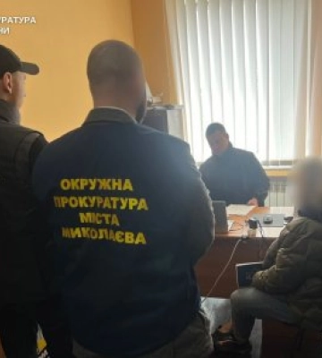 Організувала схему фіктивного працевлаштування в комунальних закладах – підозрюється начальниця одного з управлінь&amp;hellip;