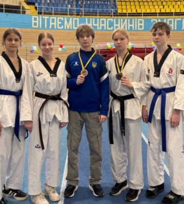 Одеські тхеквондисти вибороли вісім медалей на турнірах у Львові
