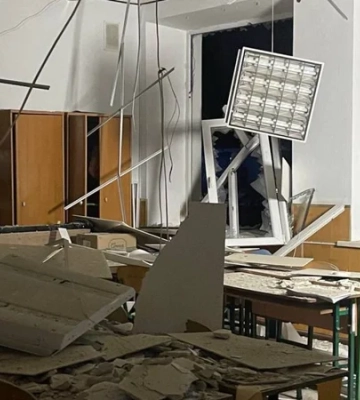 Одесу вночі атакують "шахеди", є влучання в житлові будинки та інфраструктуру, постраждали люди