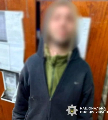 У Києві військовий в СЗЧ лякав людей у супермаркеті іграшковою зброєю