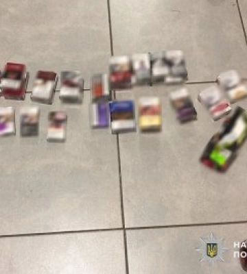 Викрав із крамниці тютюн і алкоголь: у Миколаєві поліцейські викрили чоловіка за підозрою у скоєнні крадіжки
