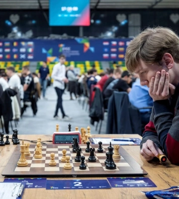 17-річний українець Роман Дегтярьов став чемпіоном Європи з шахів