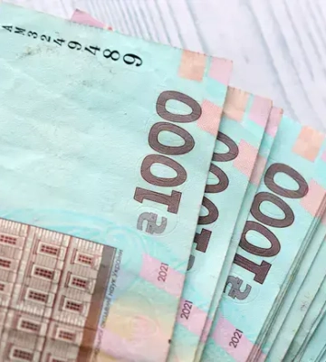 Украинцам повысили зарплаты: где платят больше всего и меньше всего