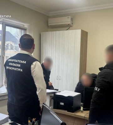 На Ужгородщині судитимуть голову сільради за обвинуваченням у заволодінні землею та легалізації доходів, здобутих злочинним&amp;hellip;