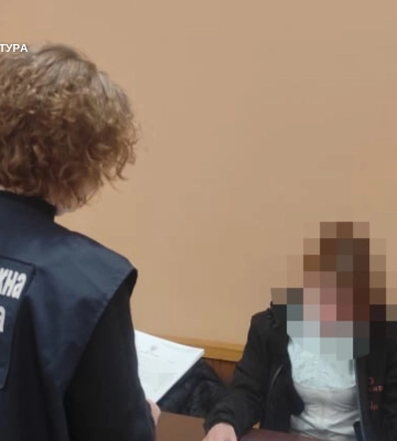 У Дніпрі викрили «сімейну» схему виїзду за кордон